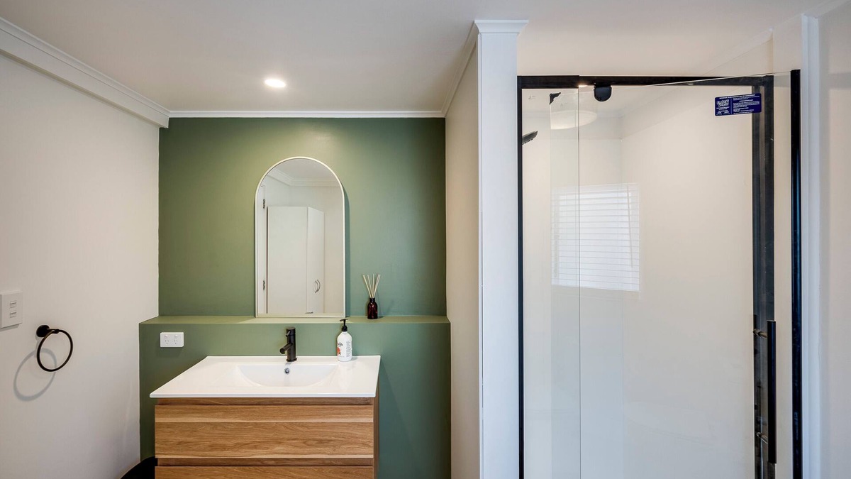 Taradale Apartment | Cabbage Tree Corner - Cozy and Comfortable Studio