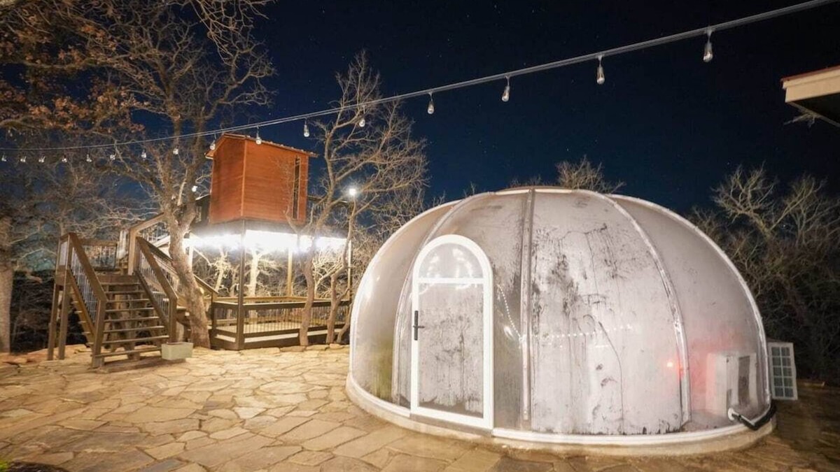 Bridgeport Cabin | Cabin 4 - Charming Modern Lux Cabin, Hot Tub, FirePit, Games