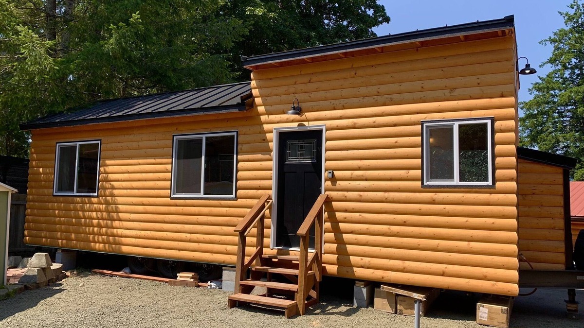 Matlock Cabin | Cabin #4 Lake Nahwatzel Resort - New Tiny Cabin!