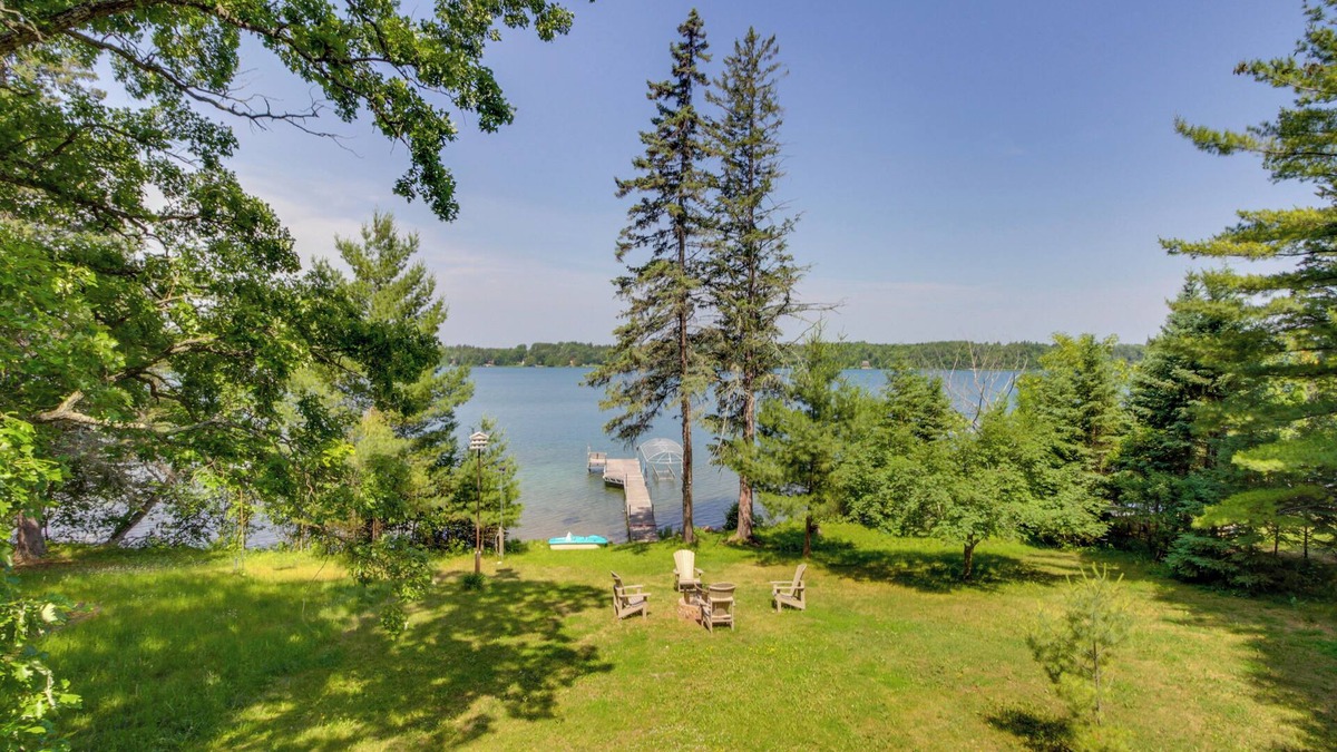 Akeley Cabin | Cabin Getaway w/Private Dock, Walk to Trail!