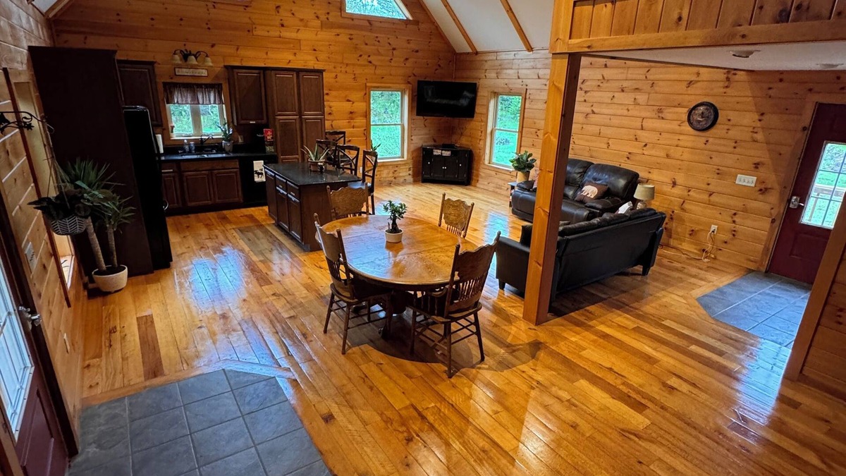 Brownington Cabin | Cabin in the woods. Open to ATV VASA and snowmobile VAST trails.