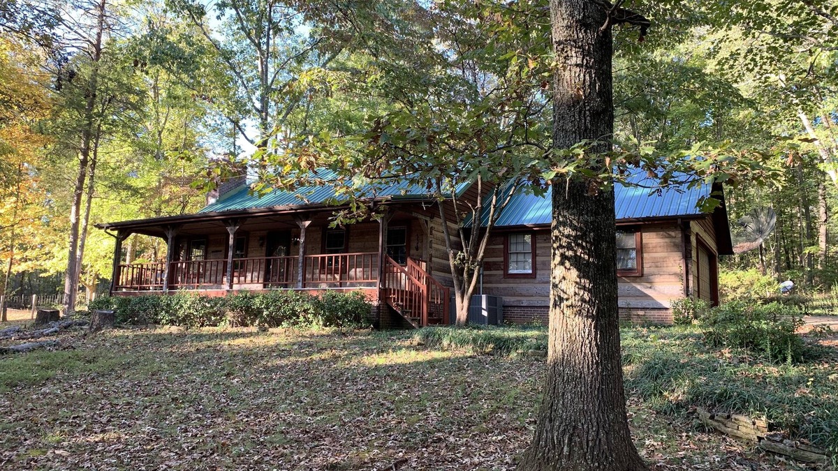 Lenoir City Cabin | Cabin in the woods near Knoxville