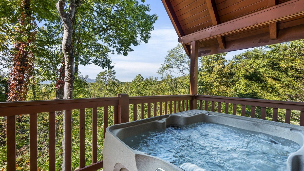 Black Bear Falls Cabin | Cabin Life, it’s where memories are made. Sleeps 4