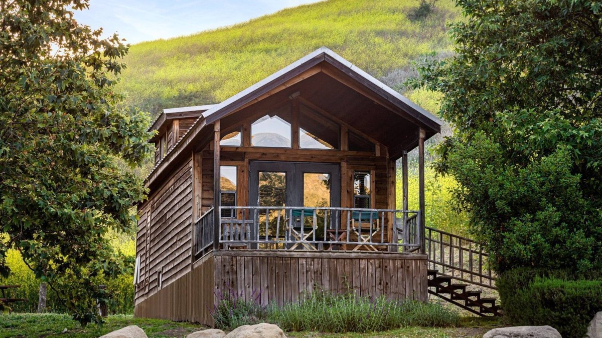 Goleta Cabin | Cabin | Loft + Firepit | No Hidden Fees