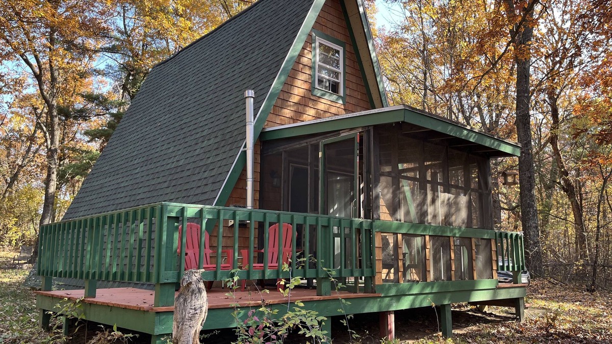 Oxford Cabin | Cabin near Wisconsin Dells
