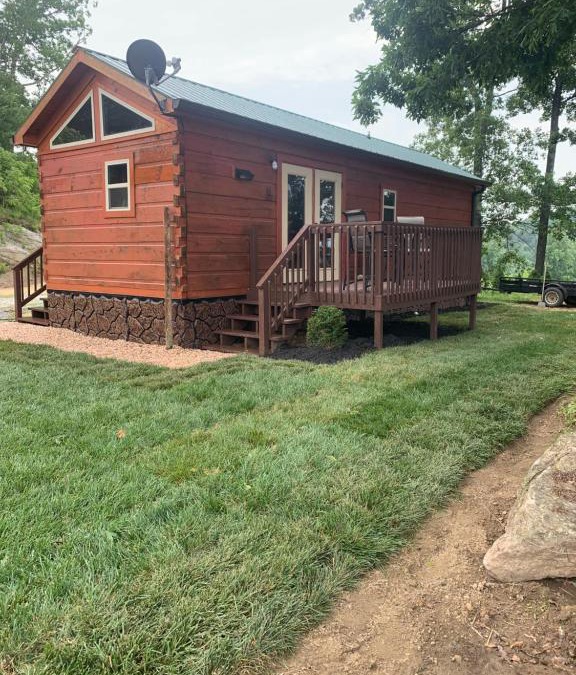Hendersonville Villa | Cabin on Gold Mine Hill
