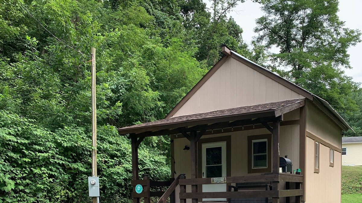 Stewartsville Cabin | Cabin on the Creek