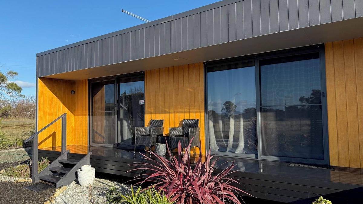 Swansea Cabin | CABIN ONE, on Gordon, Swansea