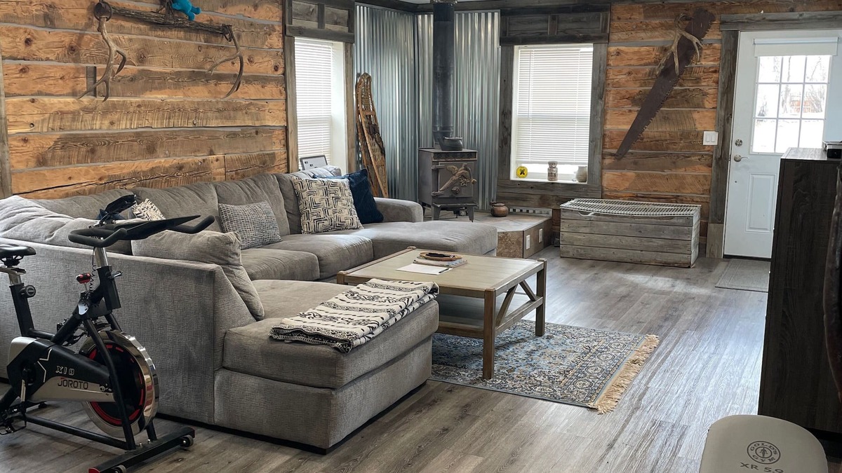 Challis House | Cabin style home