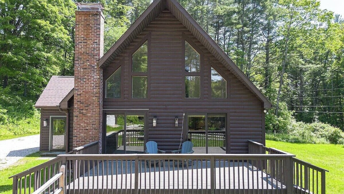 Ashley Falls House | Cabin w/fire pit, close to Ski Catamount, Butternut Ski, Great Barrington