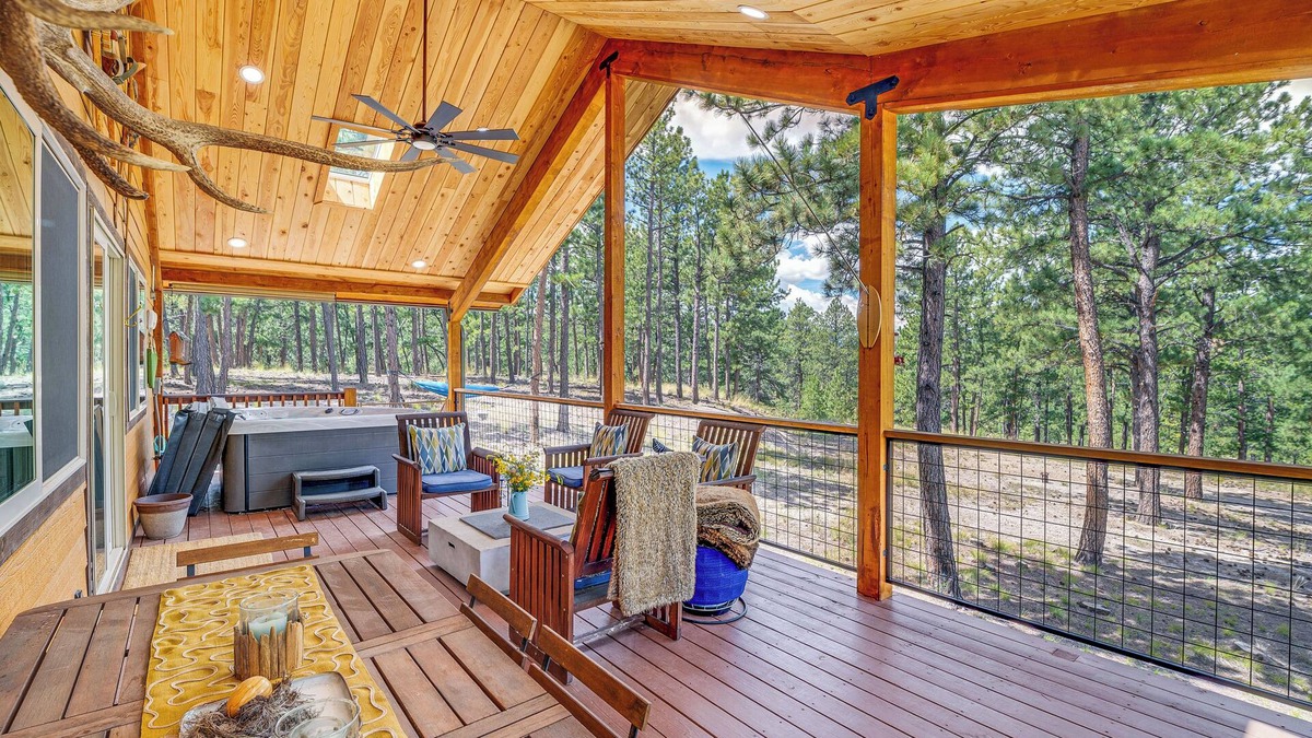 Westcliffe Cabin | Cabin w/Hot Tub, Deck & Mtn Views in Westcliffe!