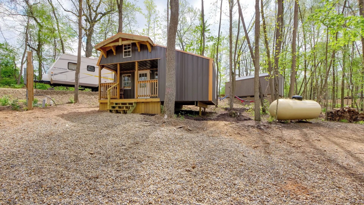 Blissfield Apartment | Cabin w/Trail Access to Mohican River