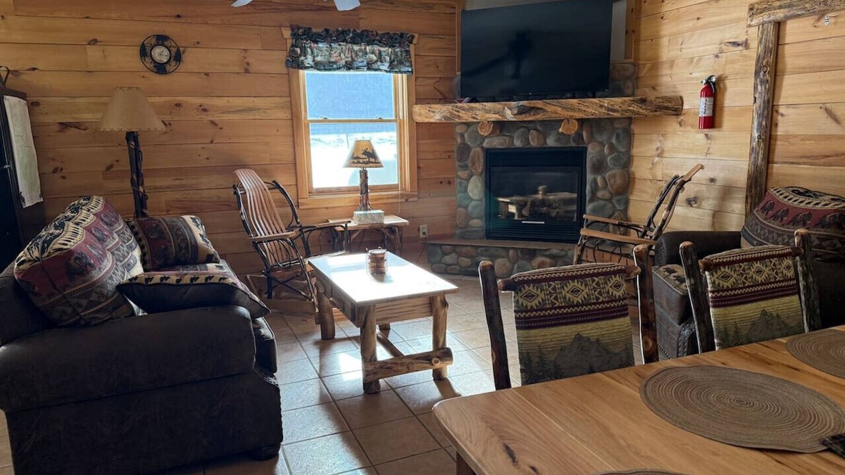 Dubois Cabin | Cabin with a View * Yellowstone/National Forest