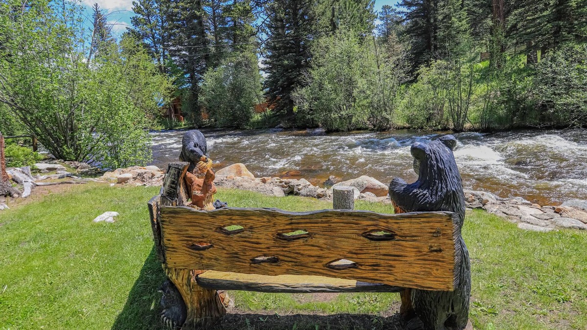 Estes Park Cabin | Cabin with Amazing River Views