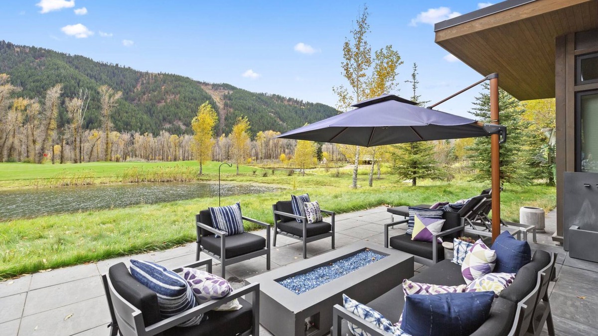 Hoback Junction House | Cabin with Club Access - Snake River Sporting Club
