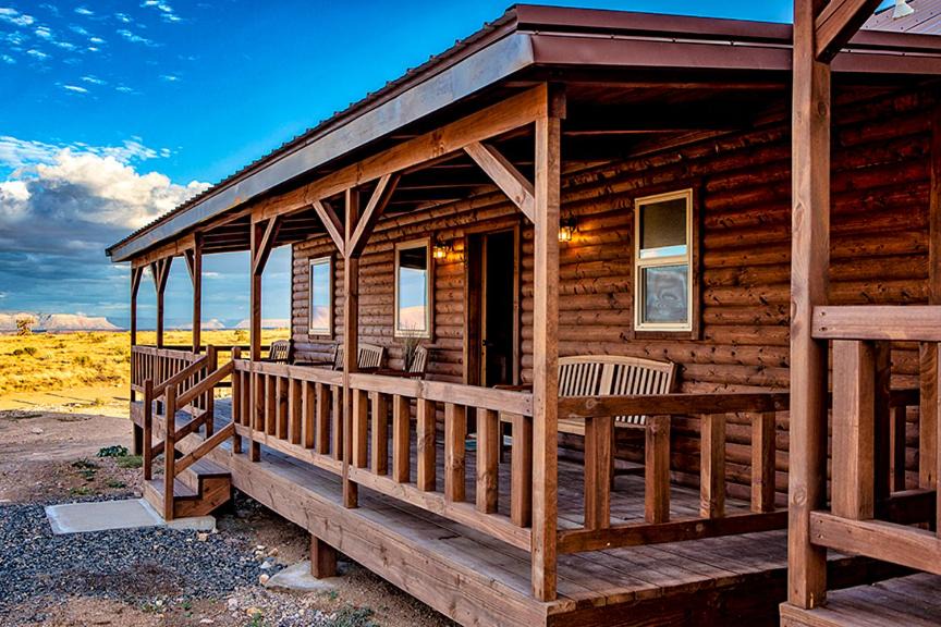 Peach Springs Hotel | Cabins at Grand Canyon West