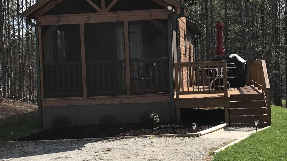Mill Spring Cabin | Cabins at the Gap The Getaway Cabin 1 Bedroom 1 Bath loft