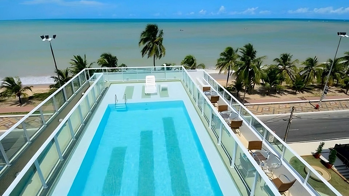 Cabo Branco Apartment | CABO BRANCO BEACHFRONT FLAT at the Green Sunset Hotel