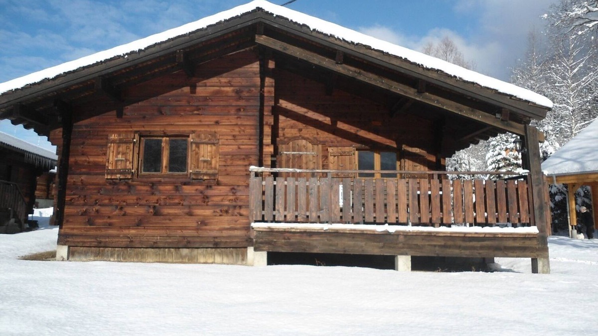 La Ferriere Ski Chalet | Cabottes -Authentic mountain chalet - sauna- Norwegian bath