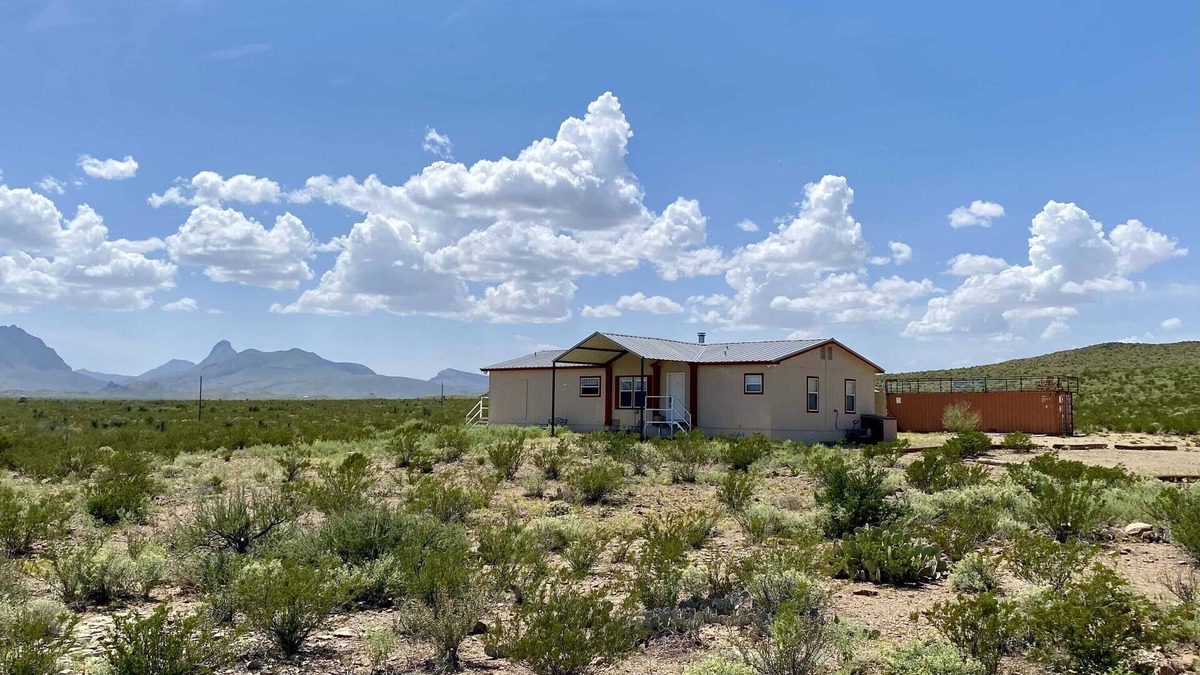 Alpine House | Cactus Corazón: Comfortable, Spacious & Secluded