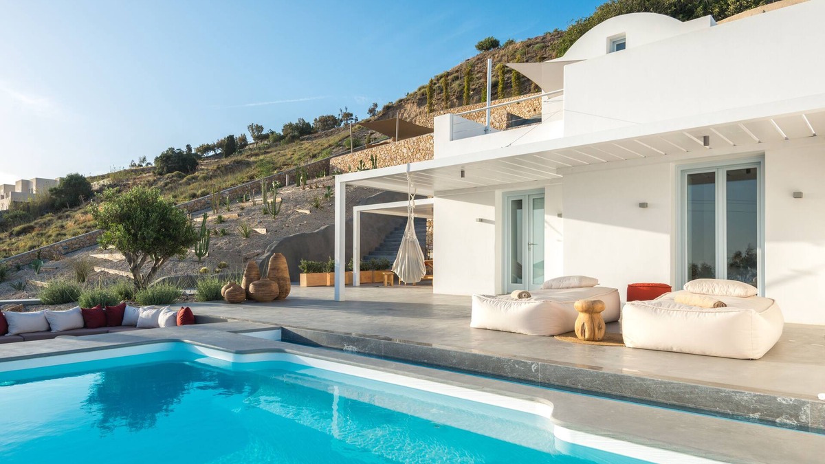 Santorini Villa | Cactus Superior Suite | Santorini Heights