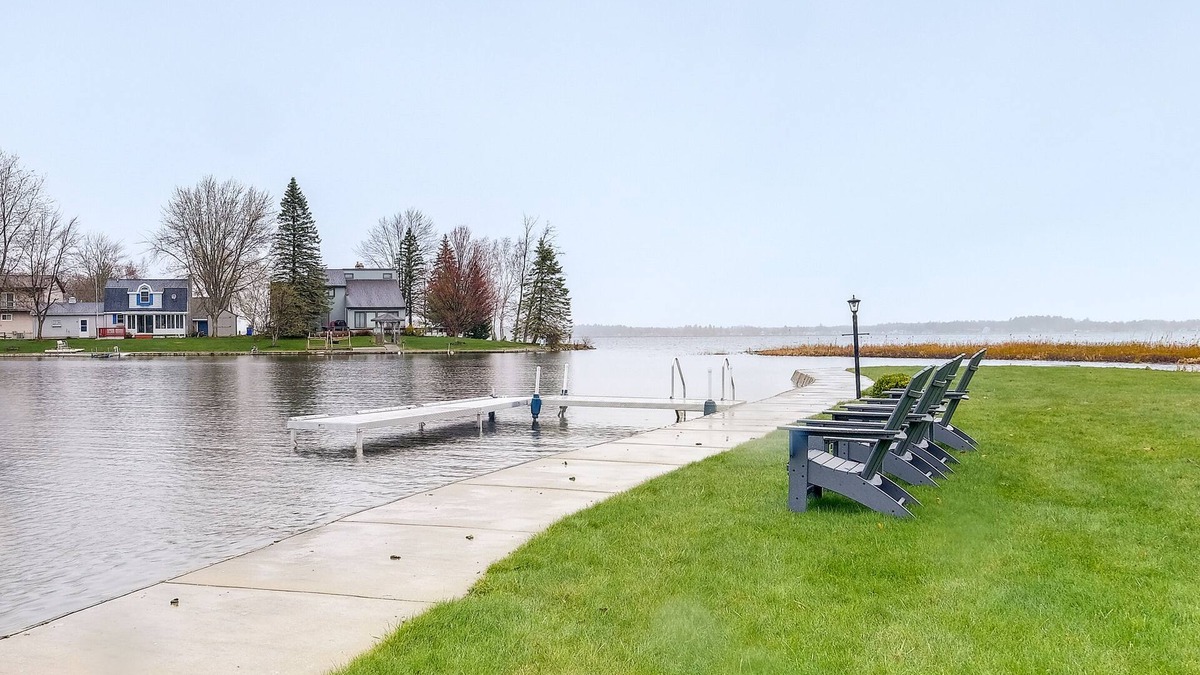 Cadillac Cottage | Cadillac Vacation Rental w/Dock on Lake Mitchell!