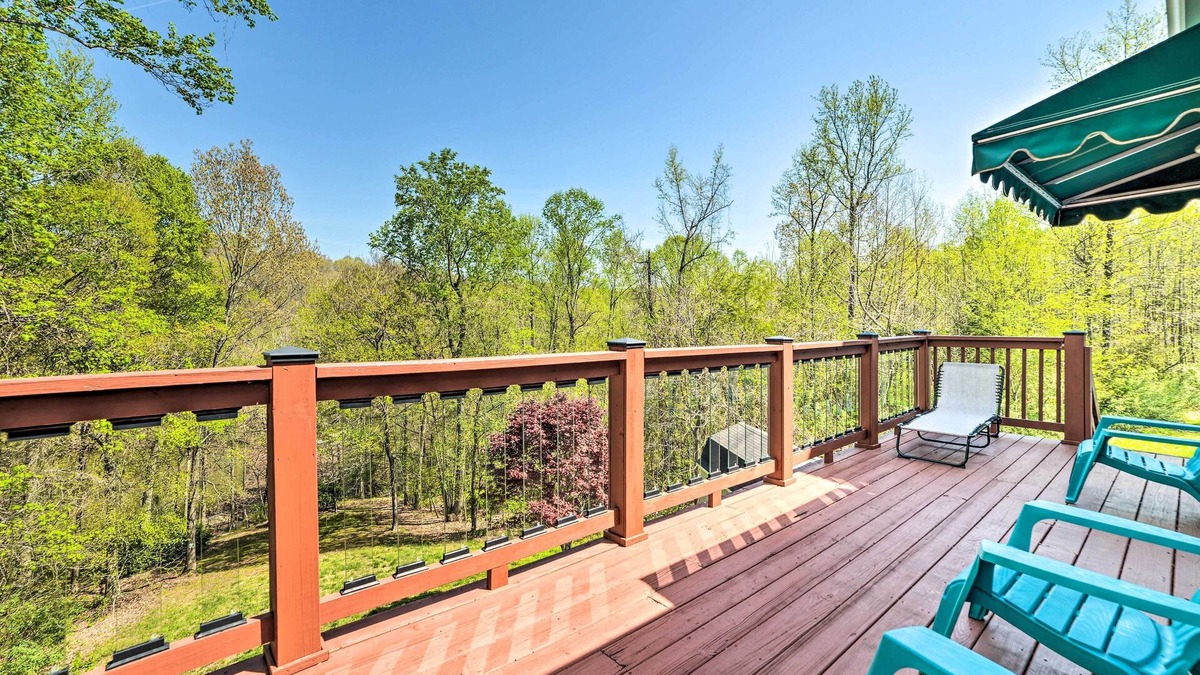 Cadiz House | Cadiz Abode w/Decks, Fire Pit, & Lake Access