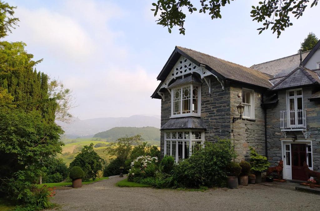Manod House | Cae'r Blaidd Country House