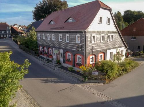Obercunnersdorf Apartment | Café Brumme - FeWo Annett
