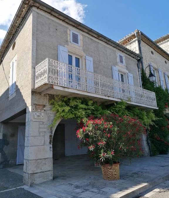 Castelnau-Montratier-Sainte-Alauzie House | CAHORS SUD : Maison quercynoise avec vue sur place du village