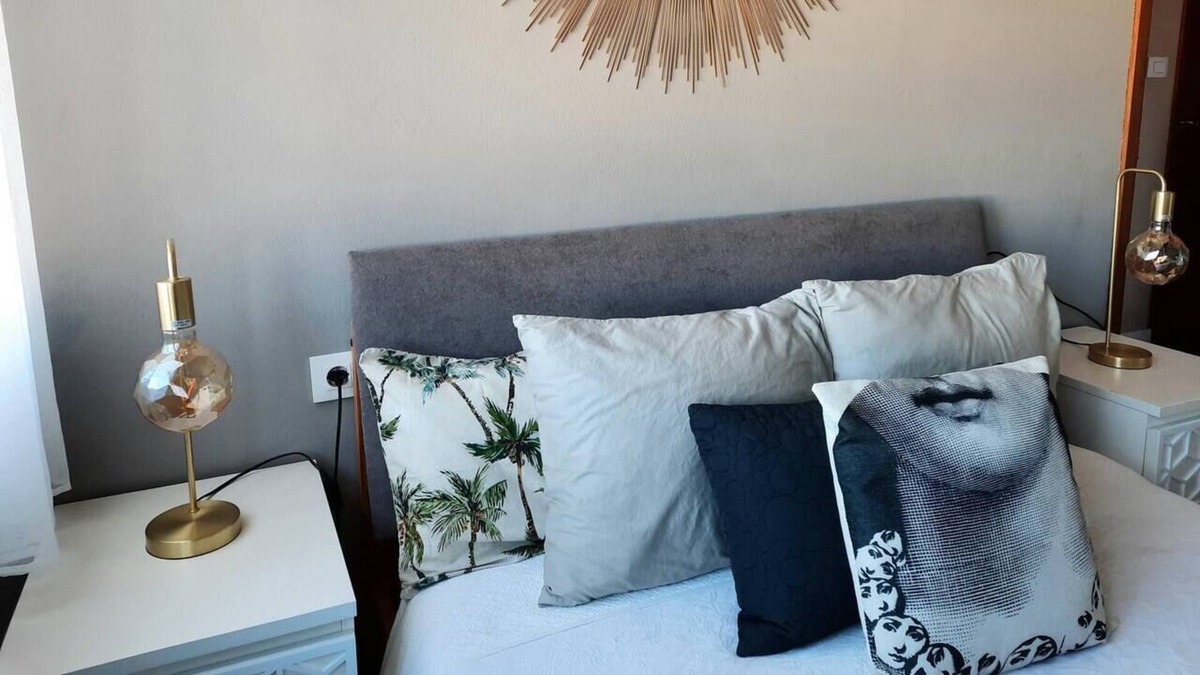 Laracha Apartment | Caión House of Whales - Calma Flat