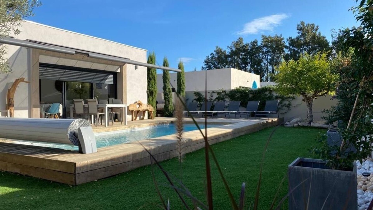 Lecci House | Cala Rossa: MT * charm + Quality/Price – Private heated pool-Air conditioning- WIFI