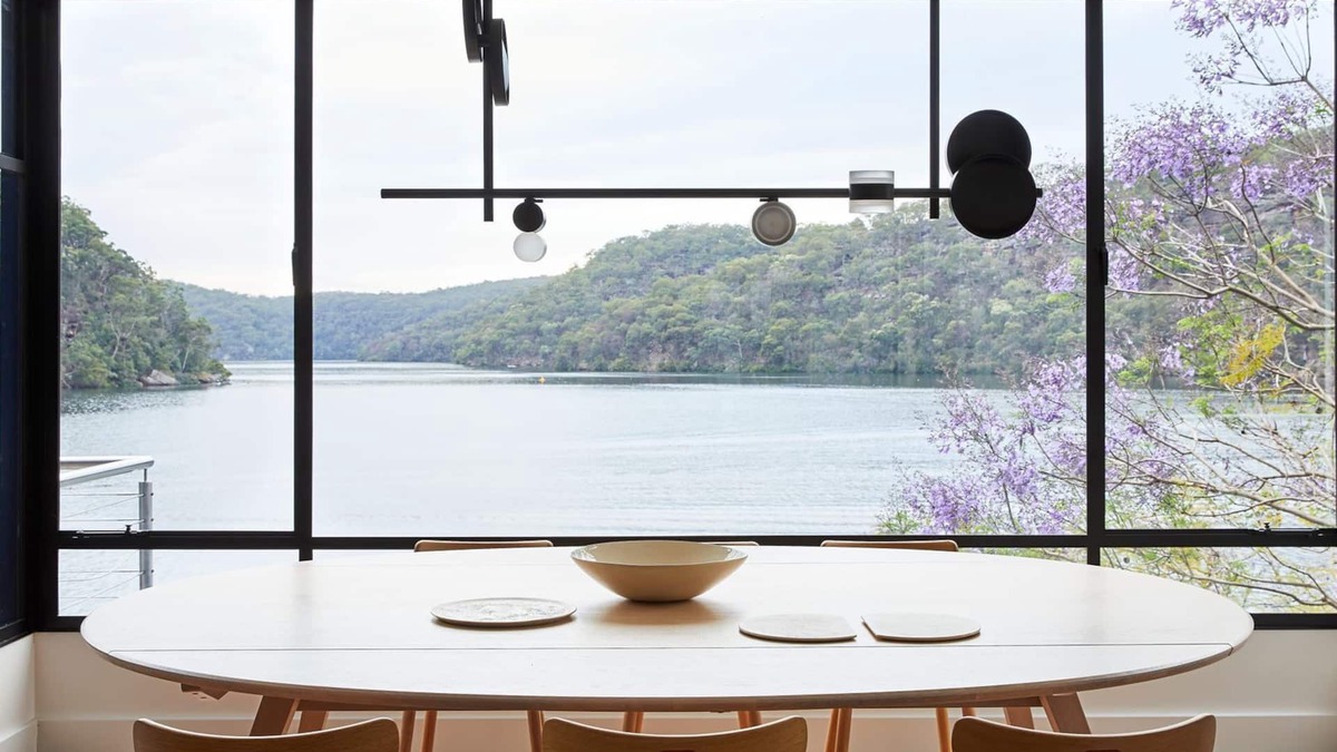 Berowra Waters House | Calabash Bay Lodge - a unique and amazing location for the most serene and peaceful getaway!