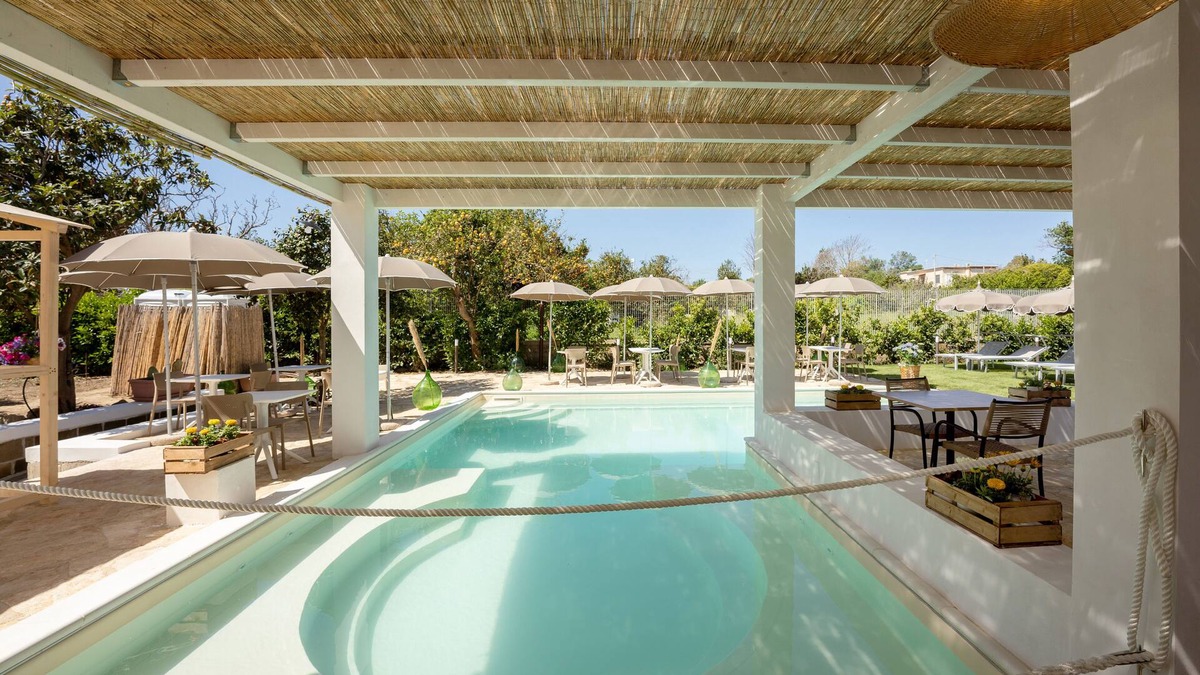 Procida Bed & Breakfast | Calacala rooms, restaurant & farm experience