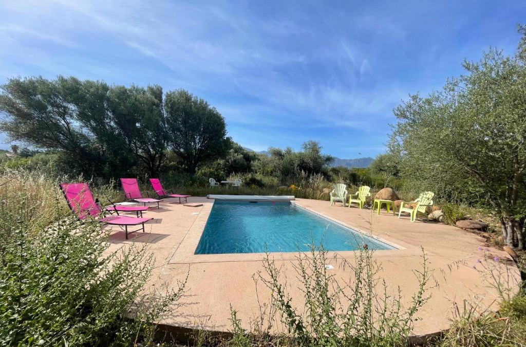 Calvi Apartment | Calenzana Cinque - Appt avec piscine partagée