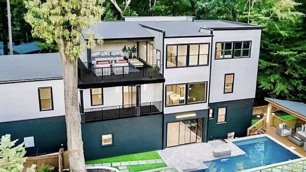 Brandon House | California Modern Home In Buckhead