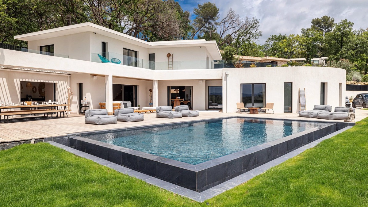 La Grand-Chile House | CALIFORNIAN VILLA IN GATED COMMUNITY