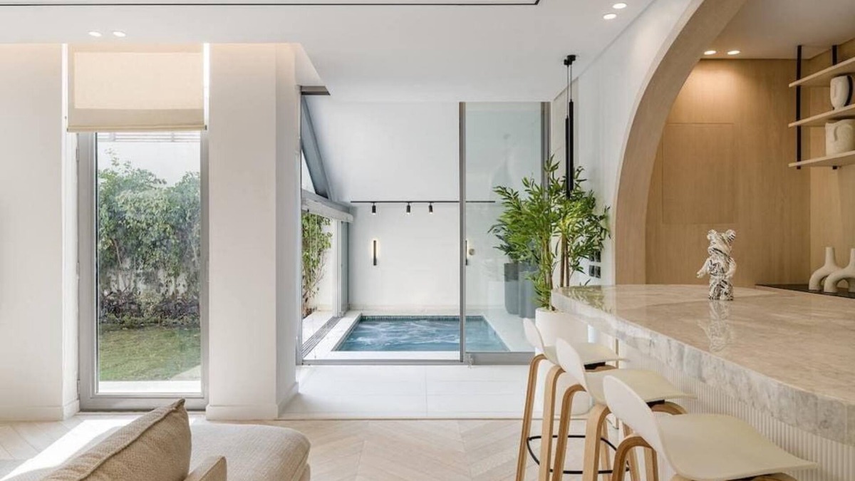 The 5th Settlement Apartment | Call It "The Fantasy Duplex"