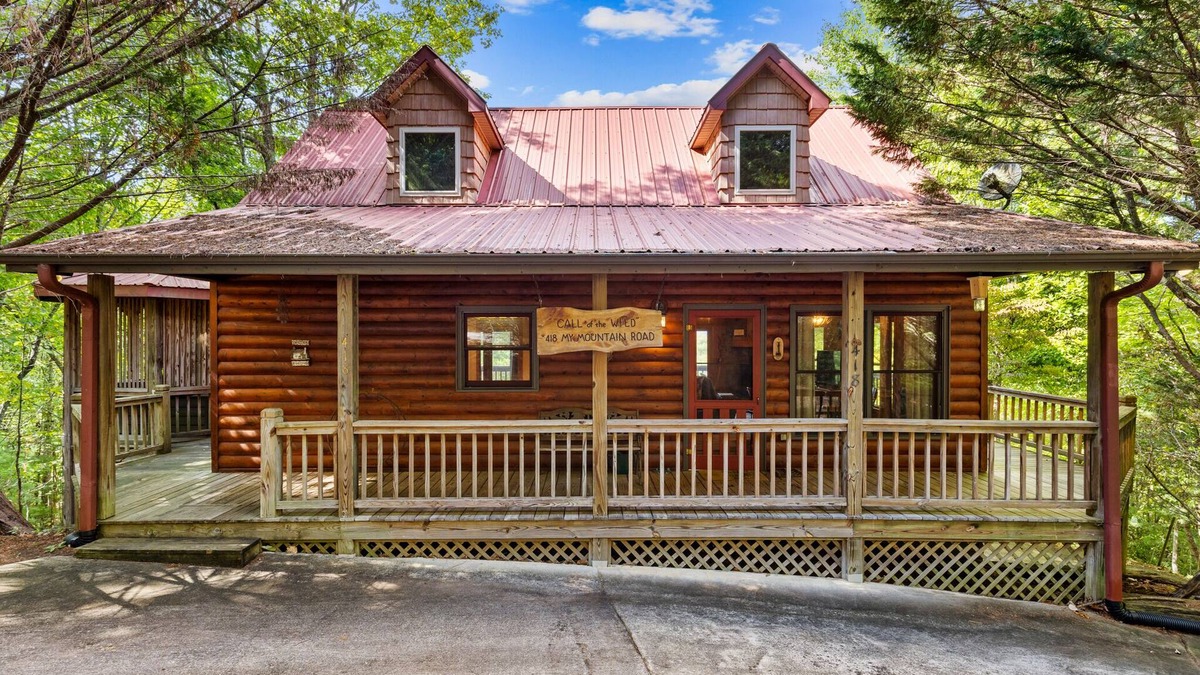My Mountain Cabin | Call of the Wild, Blue Ridge, GA