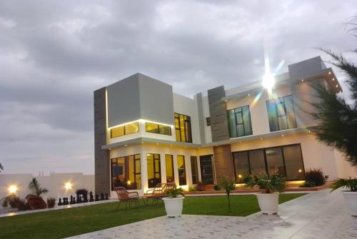 Nizwa Ski Chalet | calm chalet گالم شالية