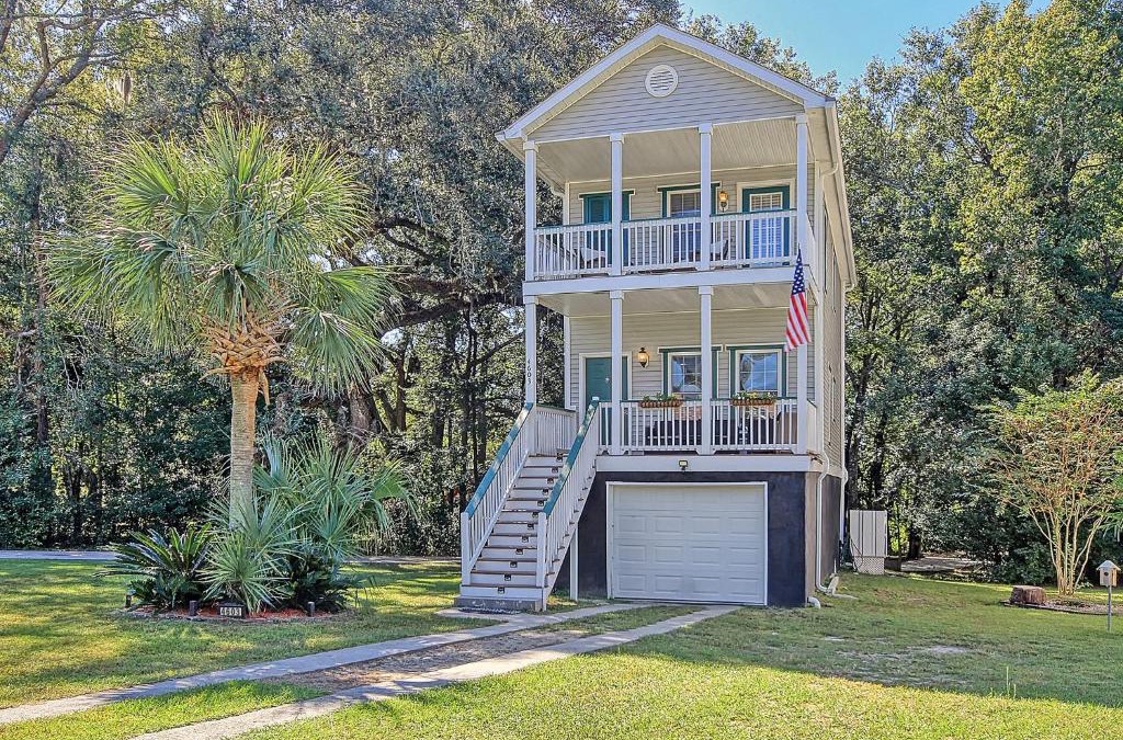 North Charleston House | Cam's Retreat on Apple Street