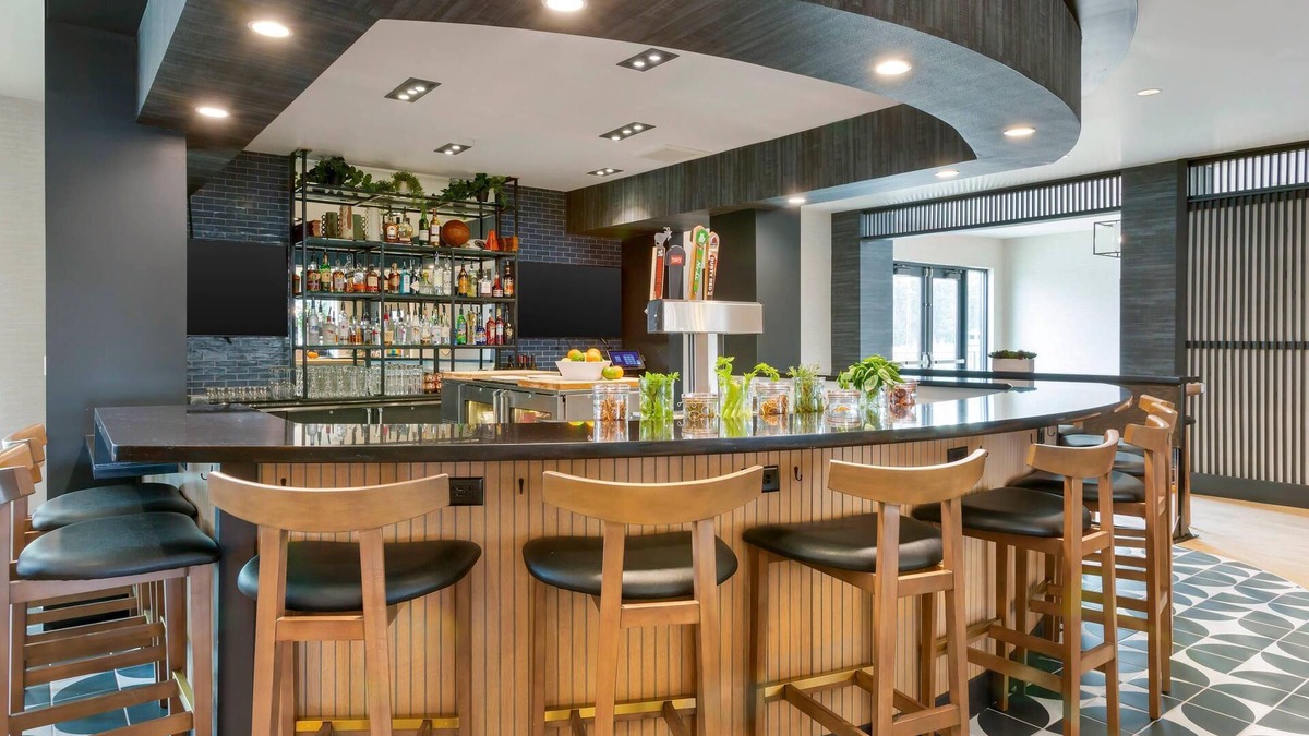 Spokane Hotel | Cambria Hotel Spokane Airport