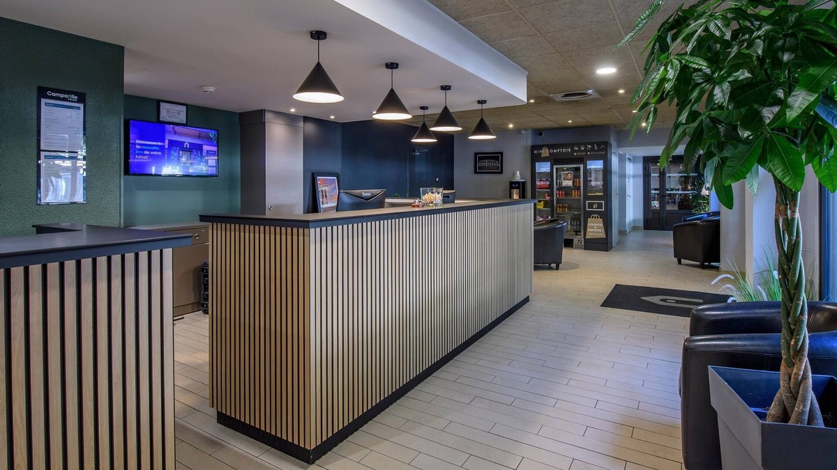 Route d'Arles Hotel | Campanile PRIME - Nîmes Centre