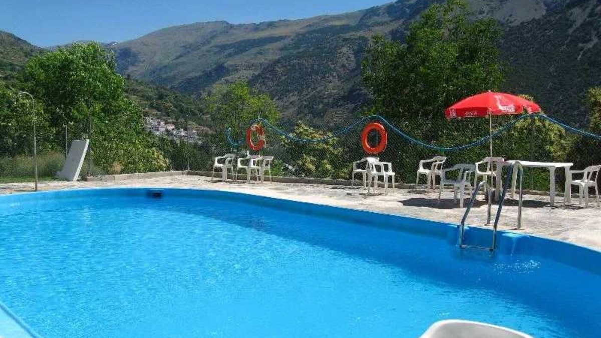 Trevelez House | Camping 2 étoiles - Piscine - eec0ba