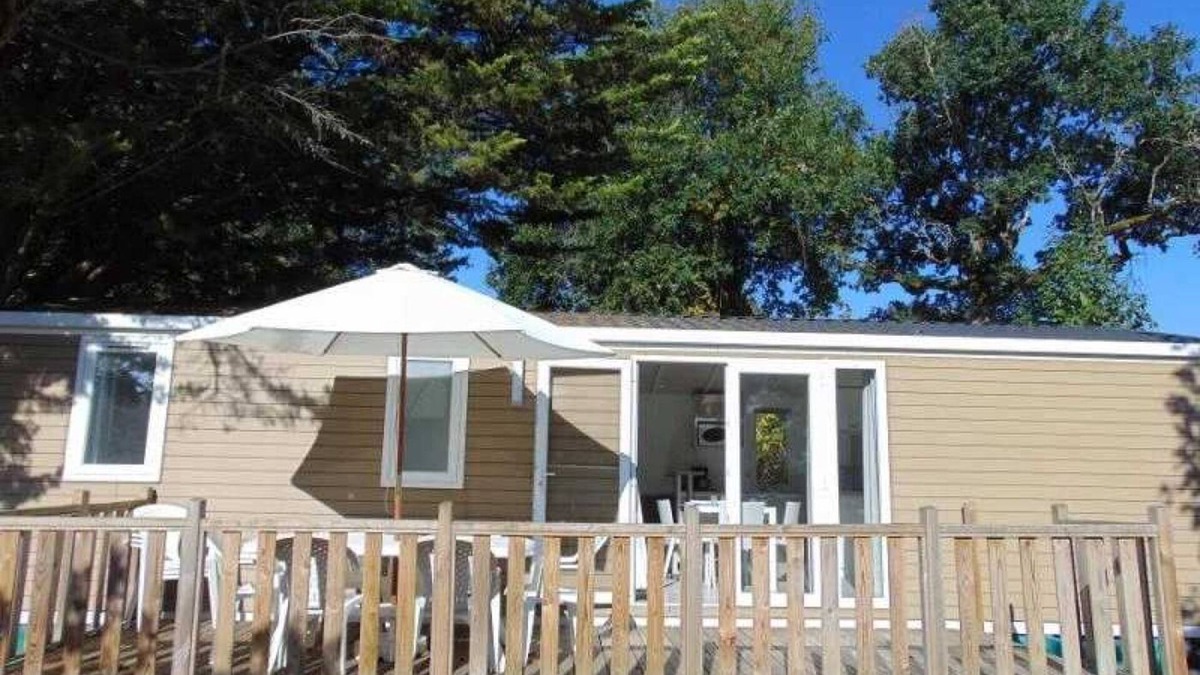 Avrille House | Camping 3 étoiles - Piscine - ccbafei