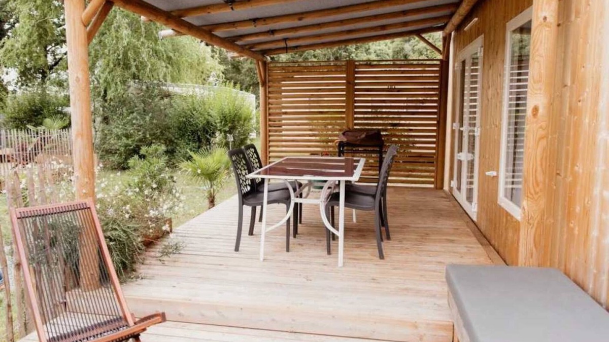 Saint-Laurent-de-Medoc House | Camping 4 étoiles - Parc aquatique - ccb0bcg