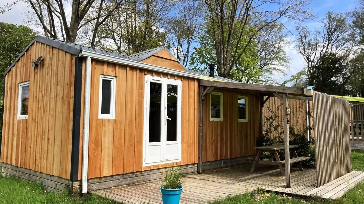 Priziac House | Camping Ecologique le Lac O Fées * - VIVIANE Mobilhome confort 31m2 1chambre + salon 2 personnes
