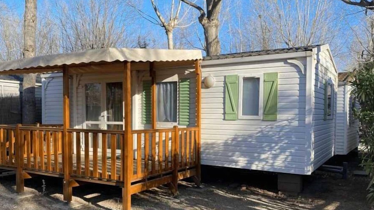 Villeneuve-les-Beziers House | Camping 4 étoiles - Piscine - ccaffcc