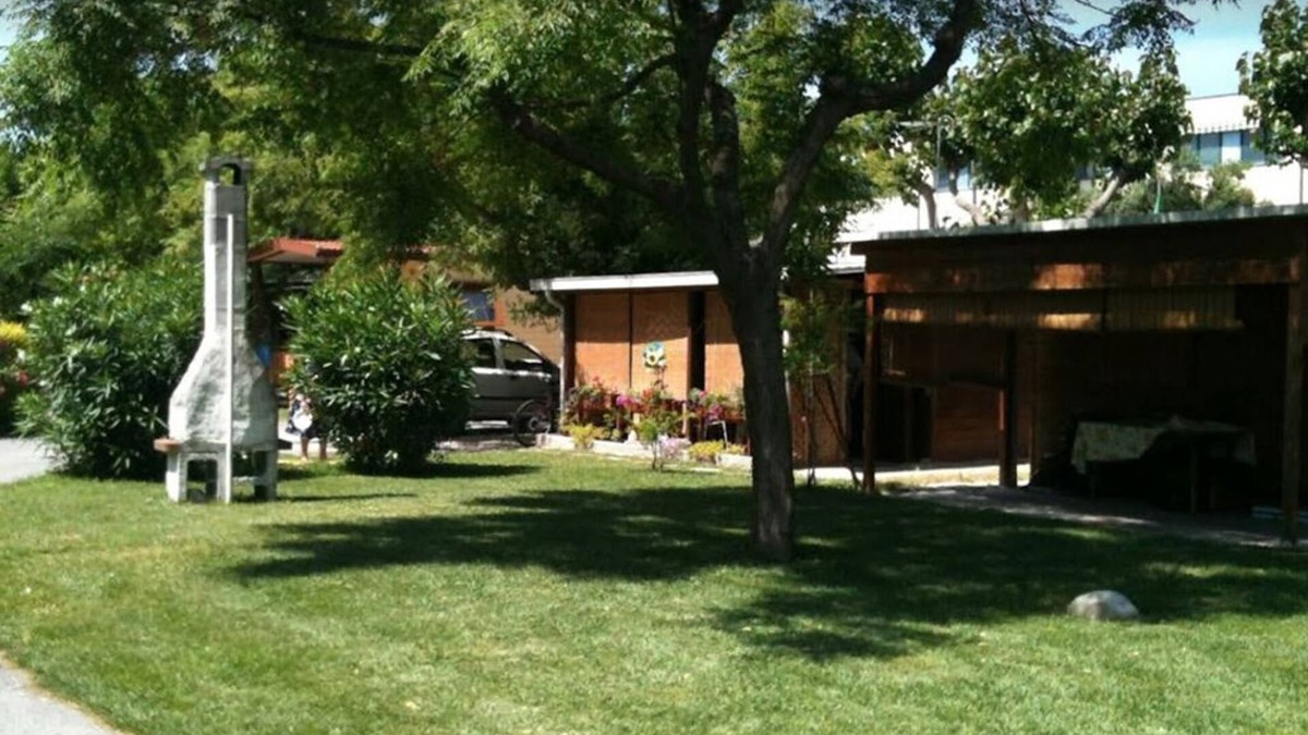 Montemarciano House | CAMPING L'OASI DI LULù - Mobile home for 3 people