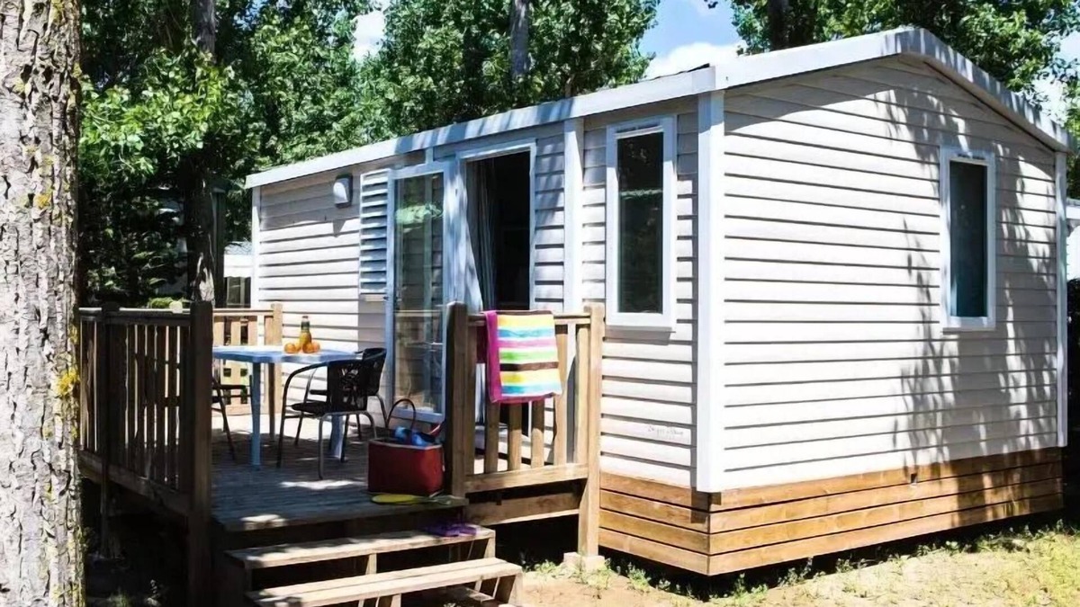 Serignan-Plage House | Camping La Maïre * - Mobile Home 3 Rooms 4 People Air Conditioned + TV